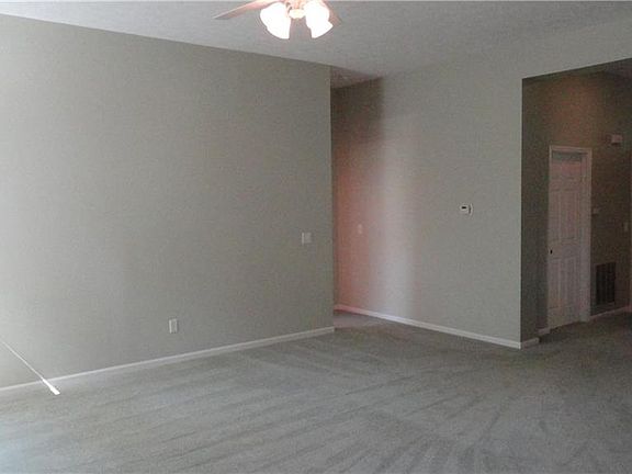 5th image of 6954 Wembley Cir