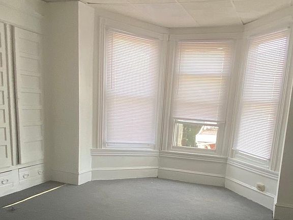 2nd image of 54 N Peach St
