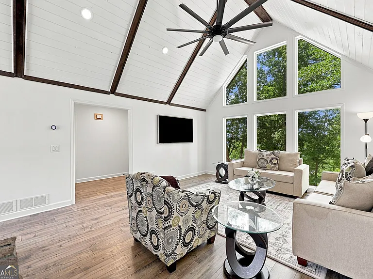 4225 Twin Rivers Dr — Photo 13
