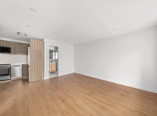 227 E 21st St #4F, New York, NY 10010