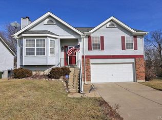 53 Jacqueline Cir, O'Fallon, MO