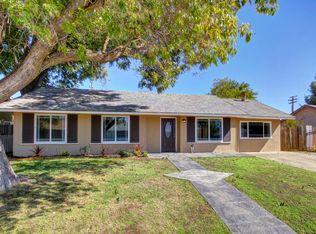 7233 Carmi St, Sacramento, CA 95828