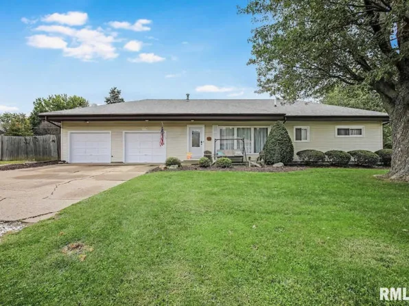 1024 W Bellehaven Ln, Peoria, IL 61614