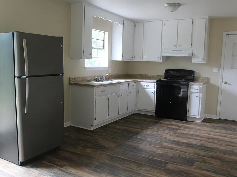 2523 Beachview Dr — Photo 4