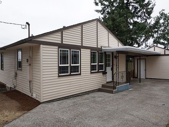 2nd image of 1412 Grand Blvd