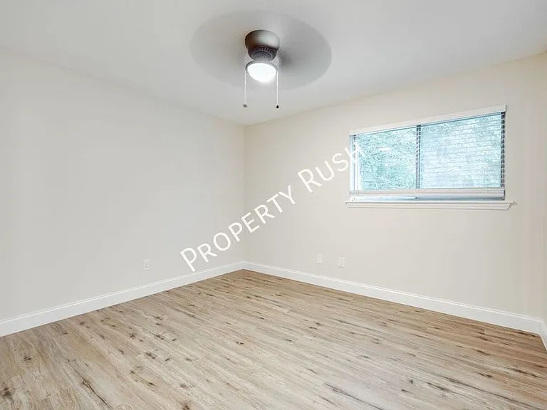 2323 Green Forest Dr #A — Photo 13