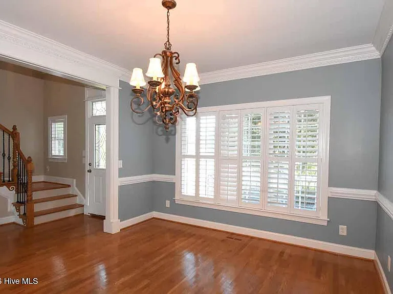 1129 Scarlet Oak Dr — Photo 6