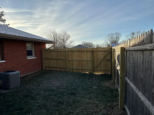 323 Gabriel St, Vandalia, OH 45377