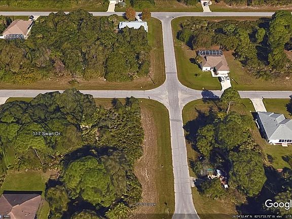3rd image of 117 Swan Dr