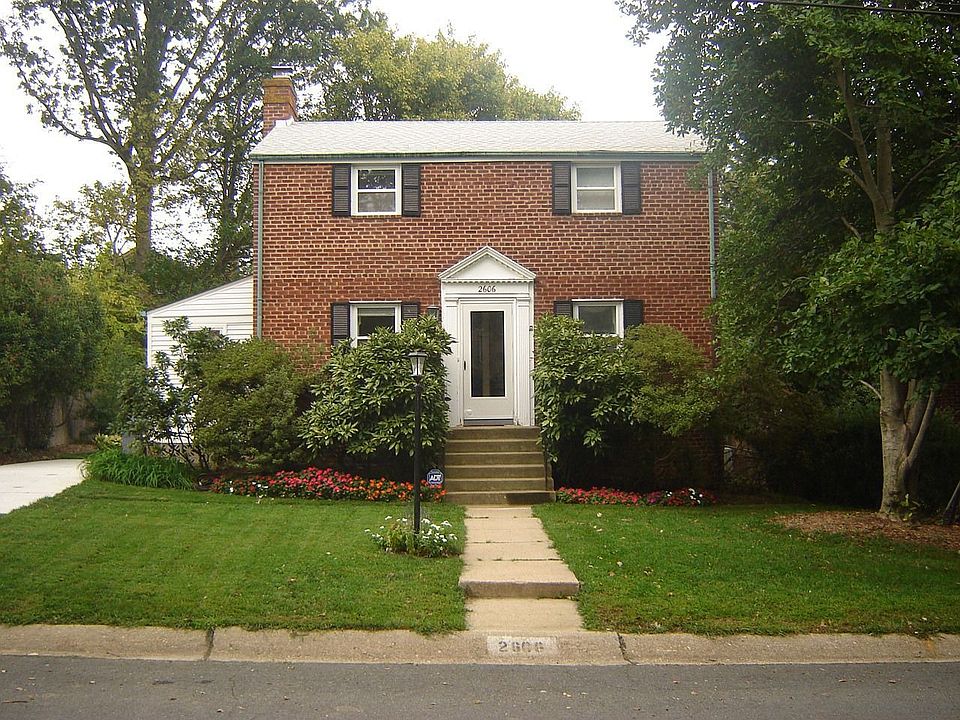 2nd image of 2606 Ross Rd
