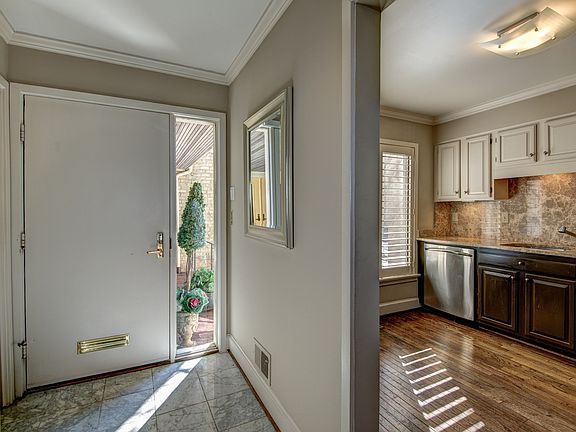 2nd image of 4349 Embassy Park Dr NW