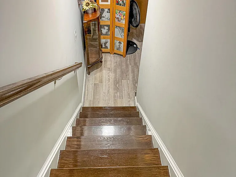 21268 Park Grove Ter — Photo 40