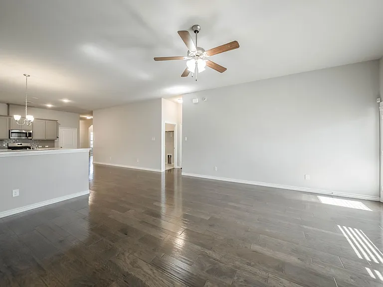 3716 Peach Blossom Rd — Photo 7
