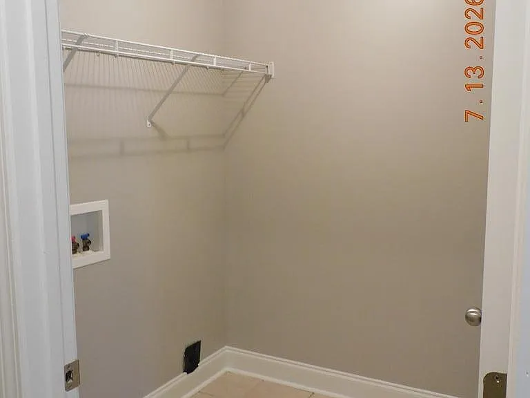 502 Club Villa Ct #3 — Photo 6