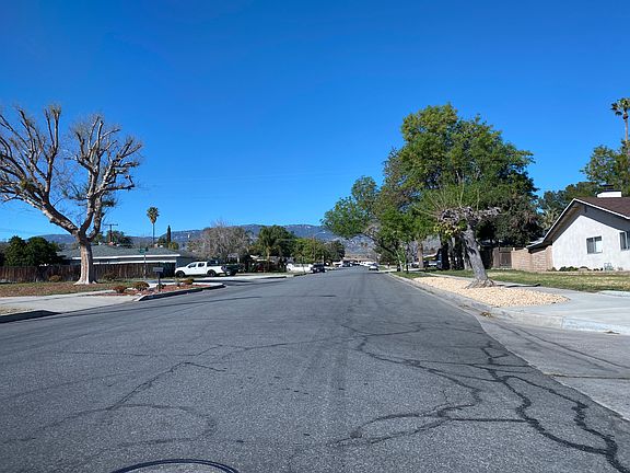 5th image of 25871 Byron St