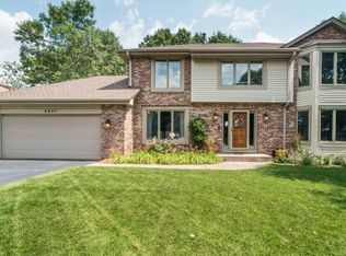 4691 Parkridge Dr, Eagan, MN 55123
