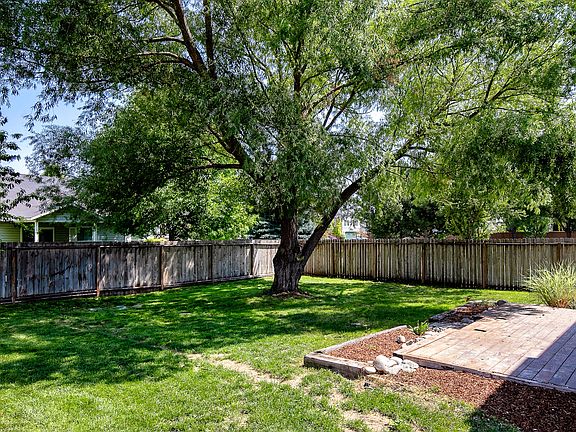 5th image of 9670 W Trestlewood Dr