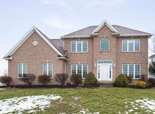 5475 Via Del Sole, Williamsville, NY 14221