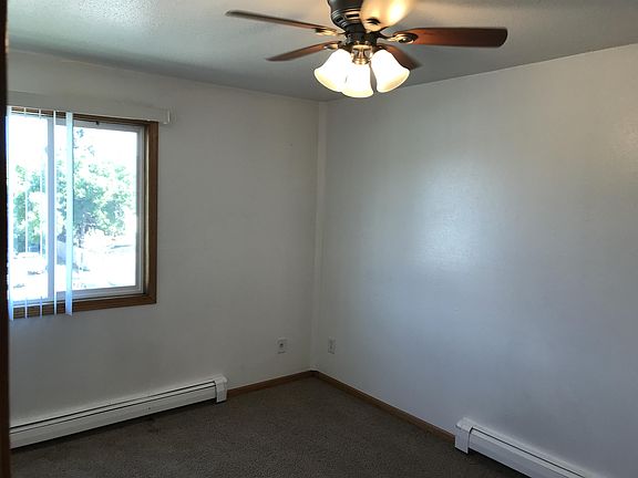 3rd image of 2007 E Divide Ave #17