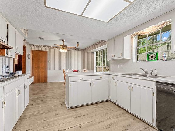 5th image of 12674 S Highmeadow Ct