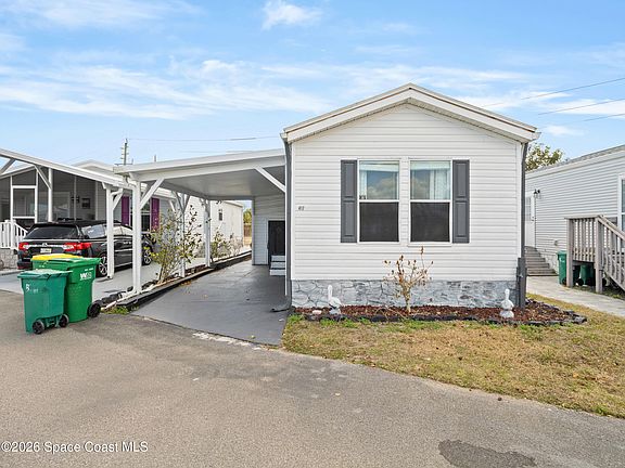 2nd image of 417 Peace Ln