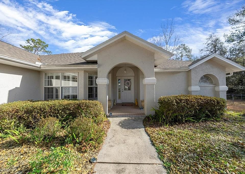 1st image of 6607 SE 11th Loop