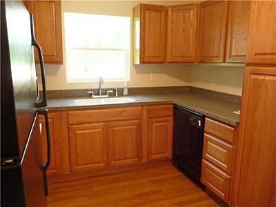 4th image of 11946 Elder Ln NW