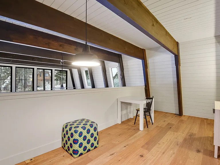 5613 Rhodesia Rd — Photo 7