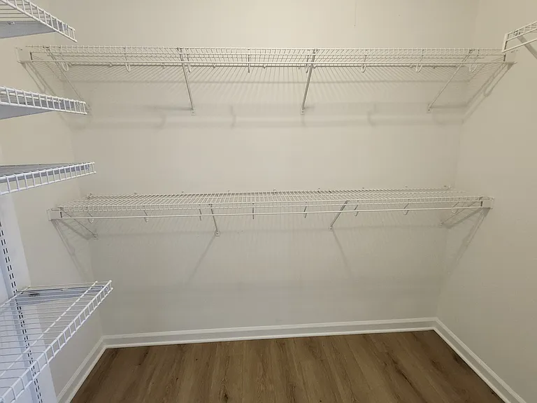 Huge master bedroom walk-in closet