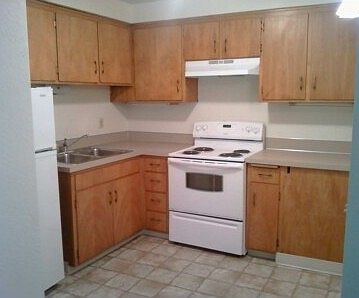 2nd image of 1893 Garden Ave APT 19