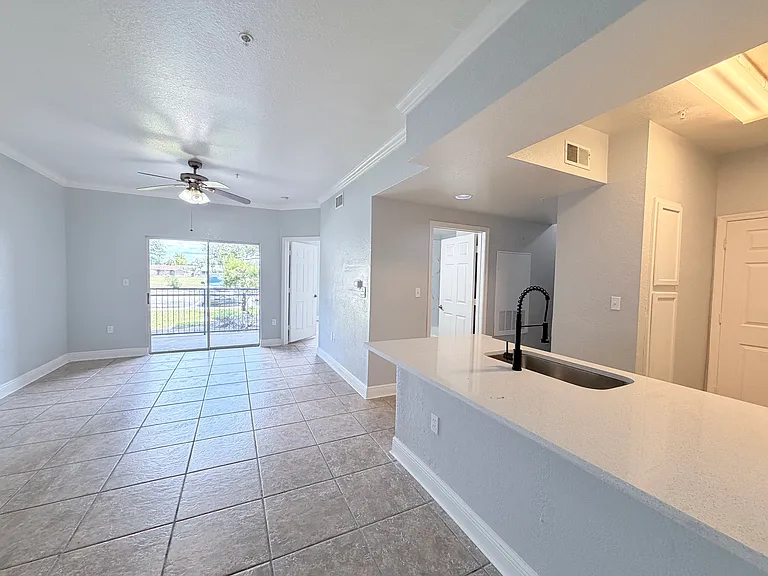 3712 Castle Pines Ln #4112 — Photo 3