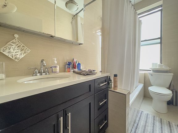 5th image of 680 W End Ave #4D