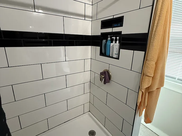 76 Sterling Ave — Photo 15