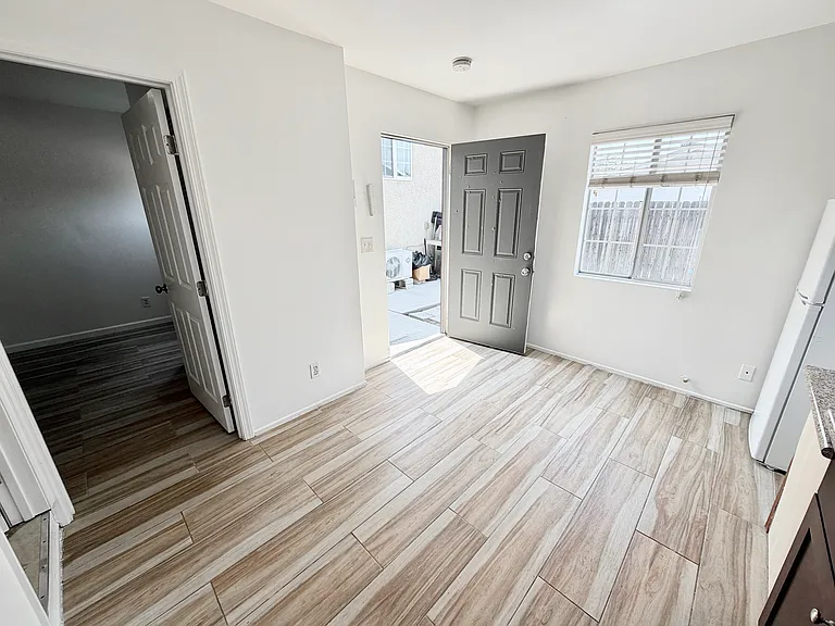 629 S Meridian Ave — Photo 8