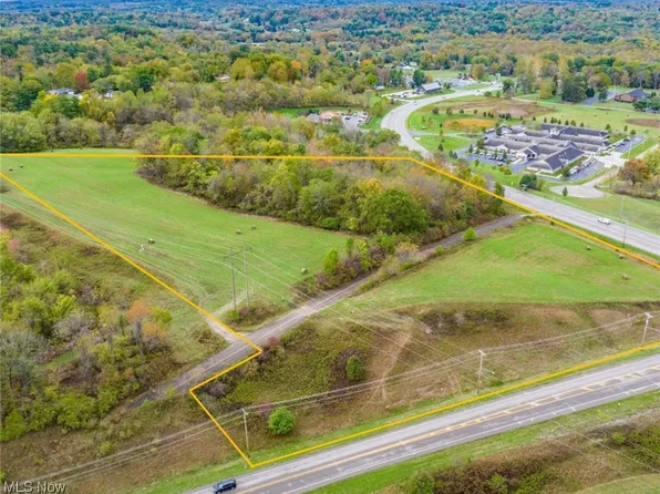 Northpointe Dr, Zanesville, OH 43701
