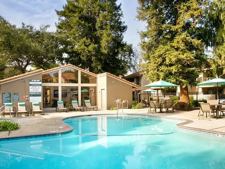 Villas Willow Glen — Photo 1