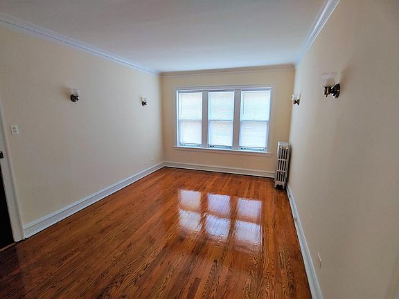 2nd image of 4357 W Parker Ave APT 1S