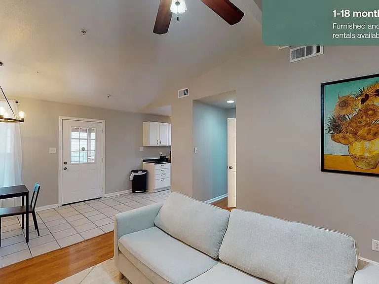 2311 Galway St — Photo 16
