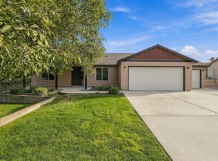 2730 Leslie Rd, Richland, WA 99352