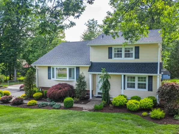 27 Bogert Rd, Montville Twp., NJ 07058