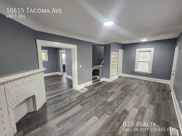 10615 Tacoma Ave — Photo 6