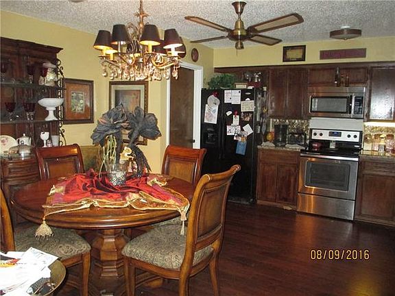 5th image of 404 Briarwood Dr