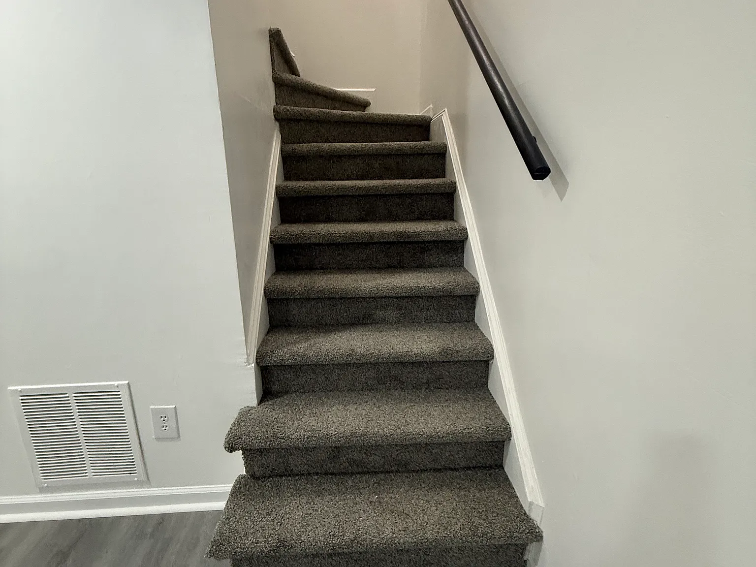 3 bed, 2.5 bath, 1500 sqft, $2,195 — Photo 4