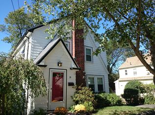 38 Chesbrough Rd, West Roxbury, MA 02132