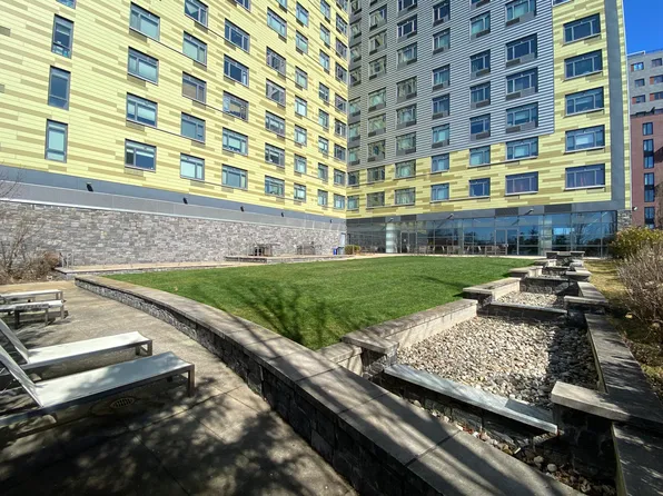 11-02 49th Avenue image 21 of 27