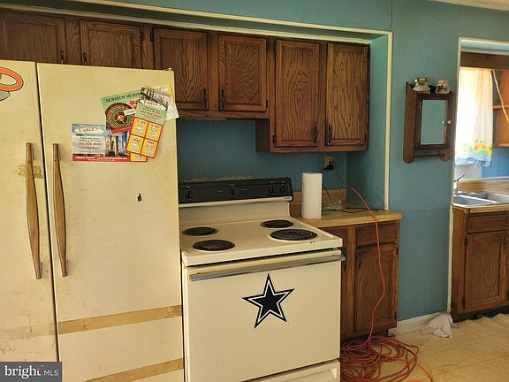 5th image of 11023 Crystal Falls Dr