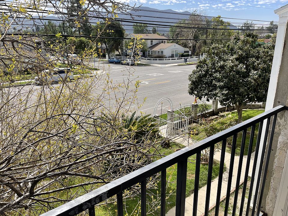 1st image of 1317 W Alameda Ave #A