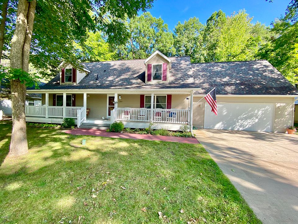 1st image of 6930 Club House Dr E