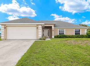 1121 NW 7th Ave, Cape Coral, FL 33993