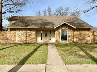 505 Santa Cruz Dr, Garland, TX 75043